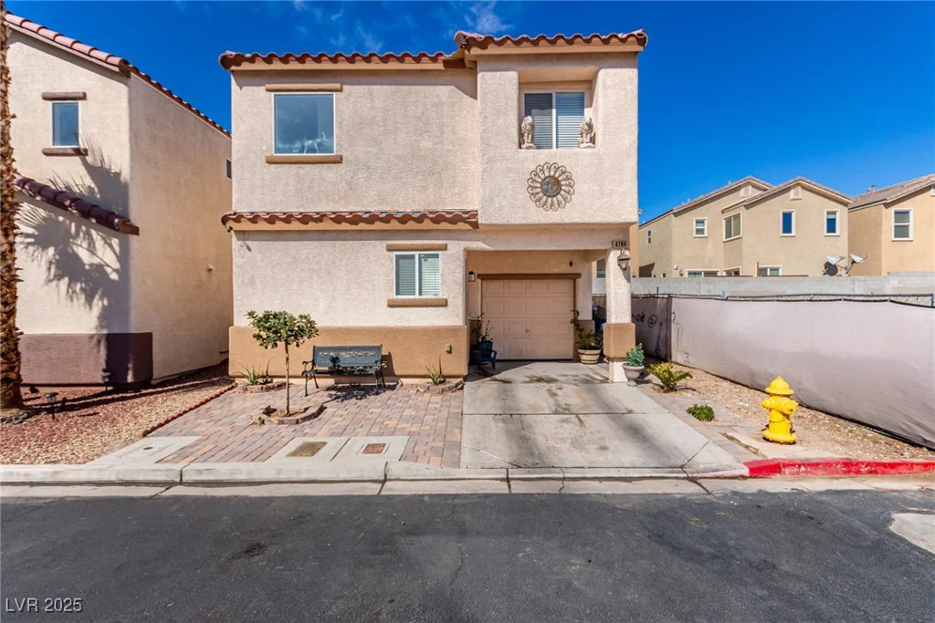 4786 Valleyside, Las Vegas, NV 89115