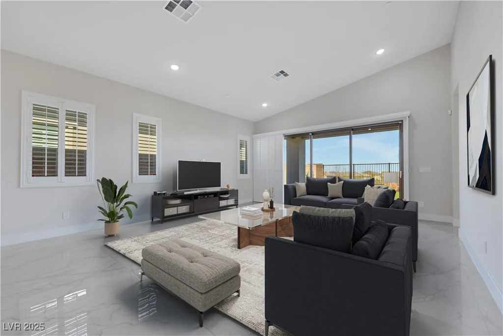 144 Sarabeth, Las Vegas, NV 89138