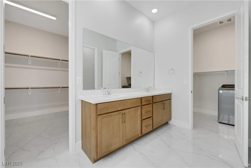144 Sarabeth, Las Vegas, NV 89138