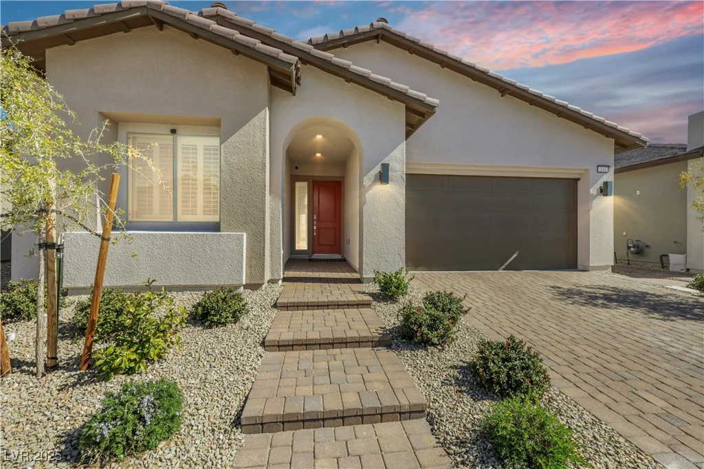 144 Sarabeth, Las Vegas, NV 89138