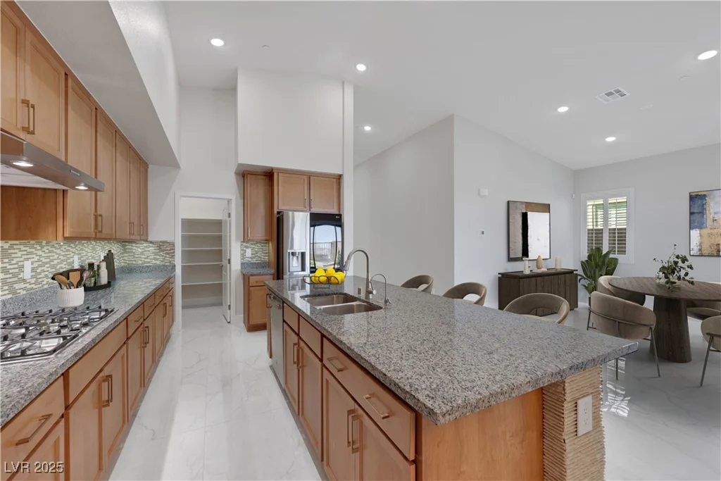 144 Sarabeth, Las Vegas, NV 89138
