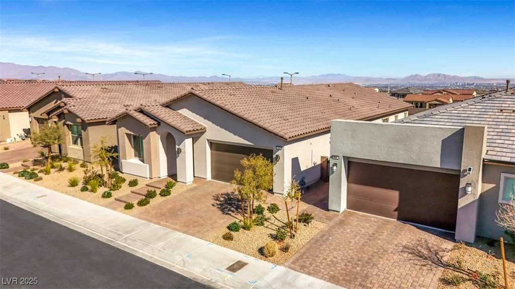 144 Sarabeth, Las Vegas, NV 89138