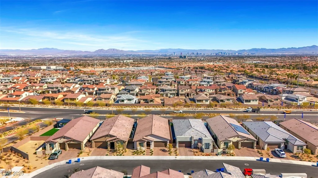 144 Sarabeth, Las Vegas, NV 89138
