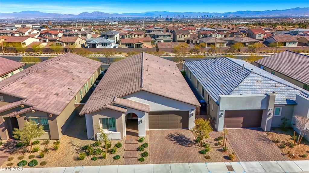 144 Sarabeth, Las Vegas, NV 89138