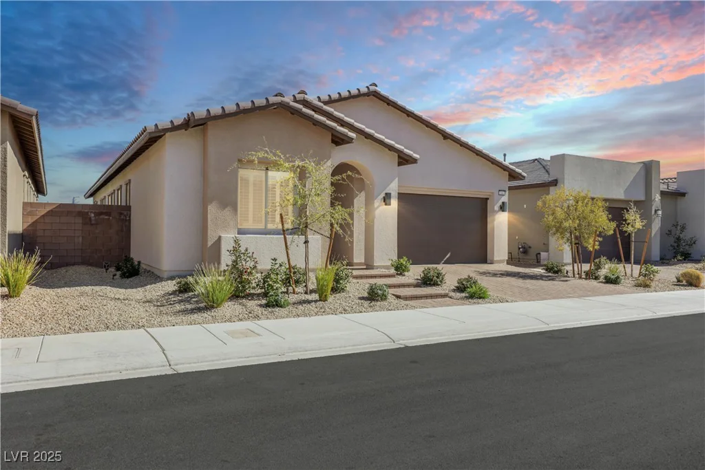 144 Sarabeth, Las Vegas, NV 89138