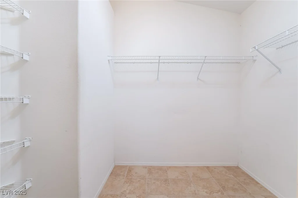 502 Edgefield Ridge, Henderson, NV 89012