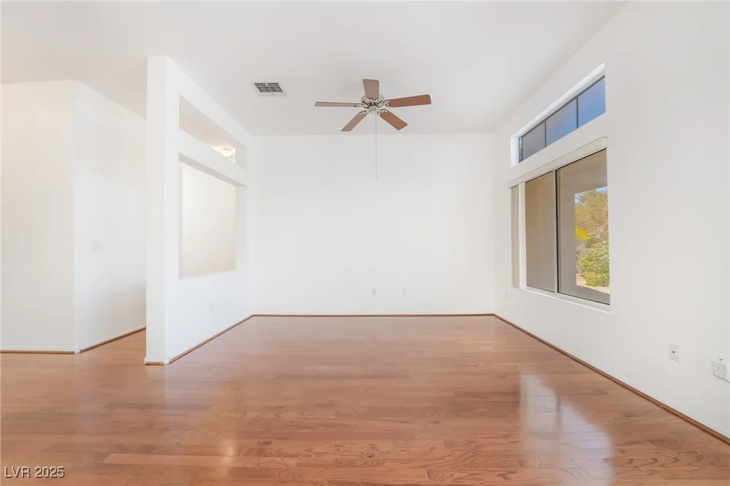 502 Edgefield Ridge, Henderson, NV 89012