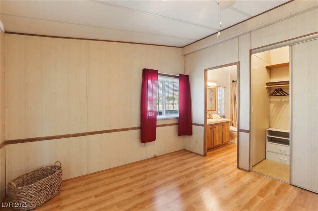 5448 Aldama, Las Vegas, NV 89122