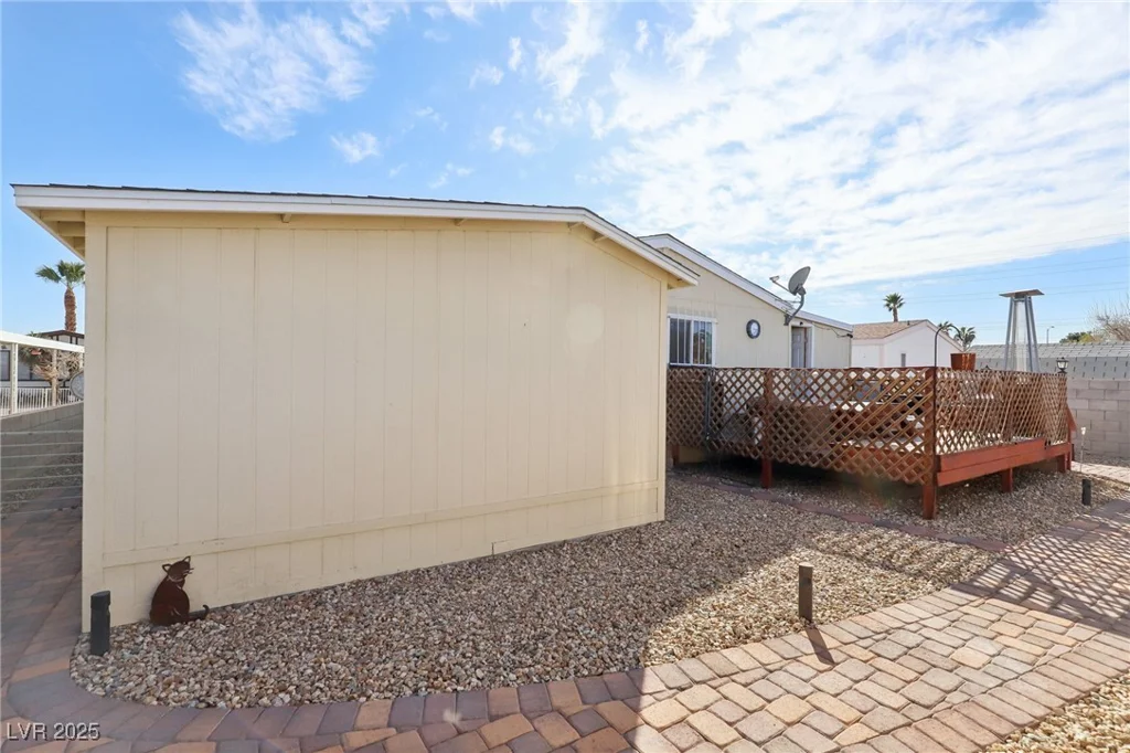 5448 Aldama, Las Vegas, NV 89122
