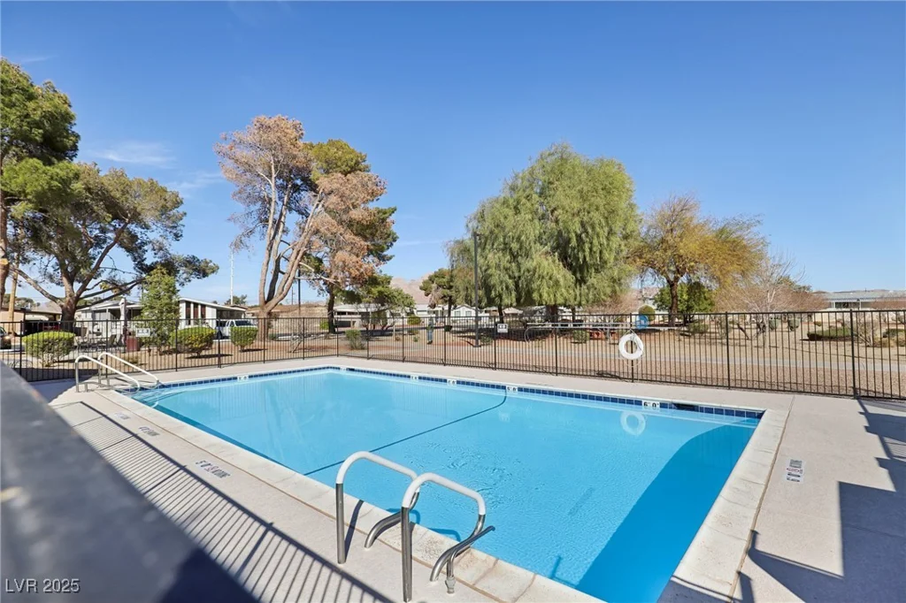 5448 Aldama, Las Vegas, NV 89122