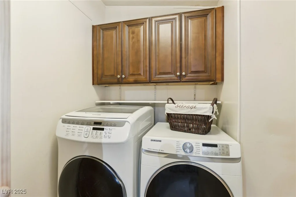 5448 Aldama, Las Vegas, NV 89122