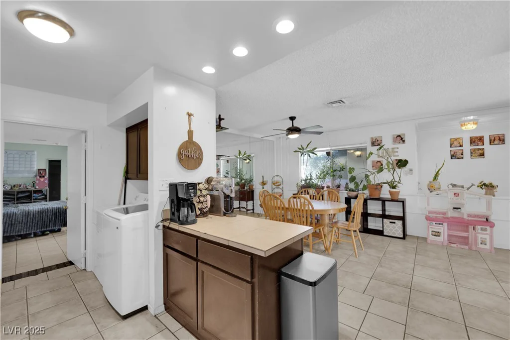 4301 Fortune, Las Vegas, NV 89107