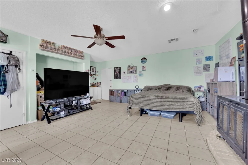 4301 Fortune, Las Vegas, NV 89107