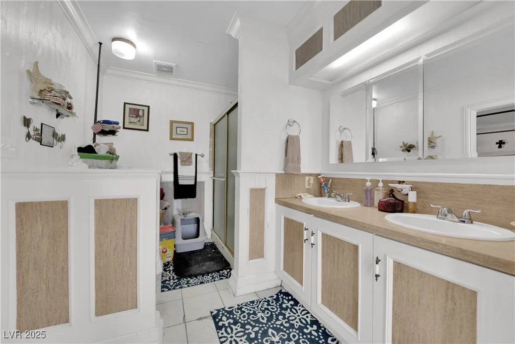 4301 Fortune, Las Vegas, NV 89107