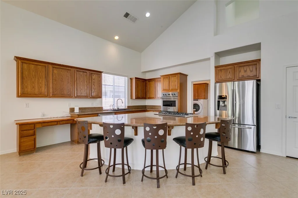 941 Armandito, Las Vegas, NV 89138