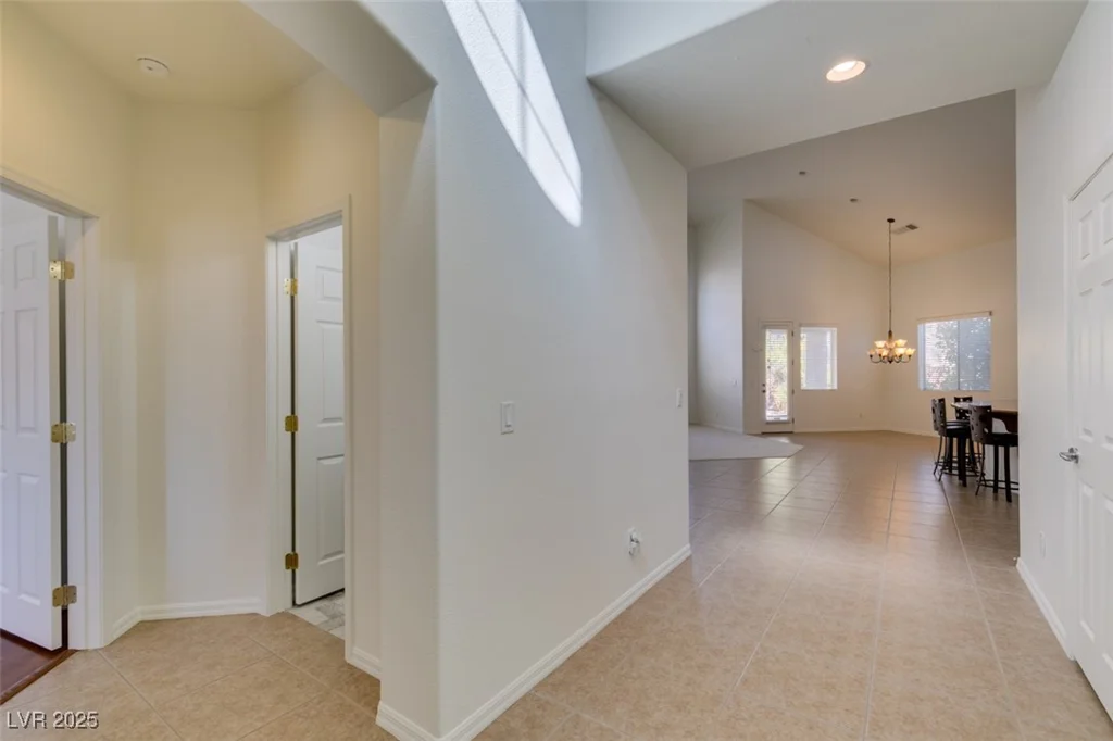 941 Armandito, Las Vegas, NV 89138