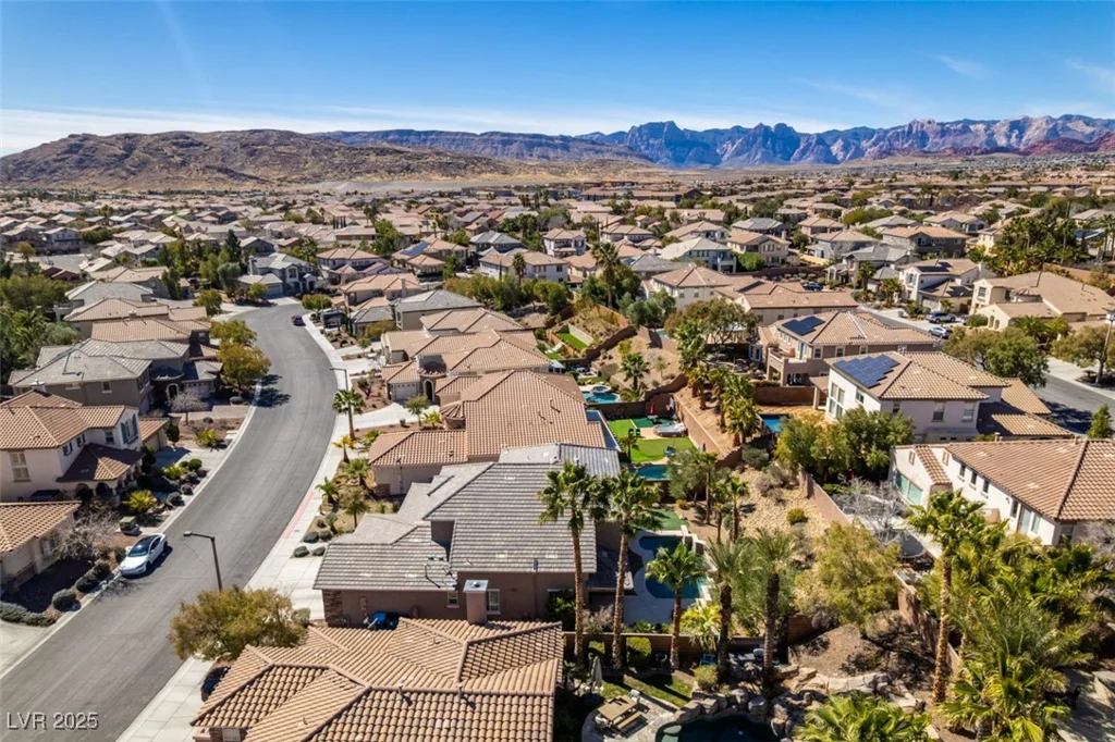 941 Armandito, Las Vegas, NV 89138