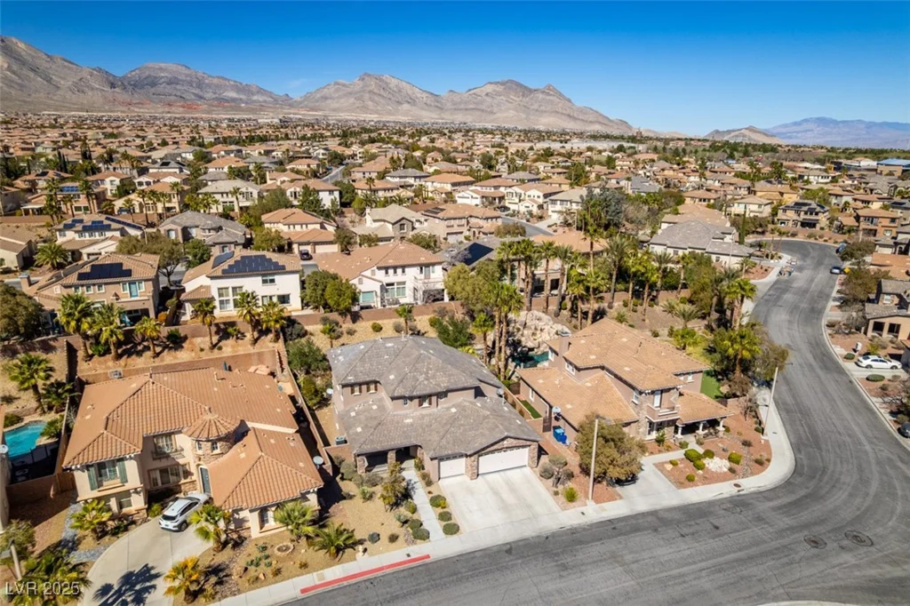 941 Armandito, Las Vegas, NV 89138