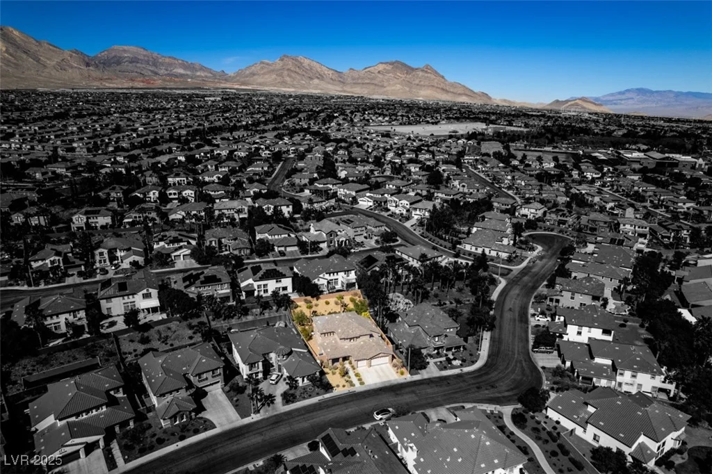 941 Armandito, Las Vegas, NV 89138