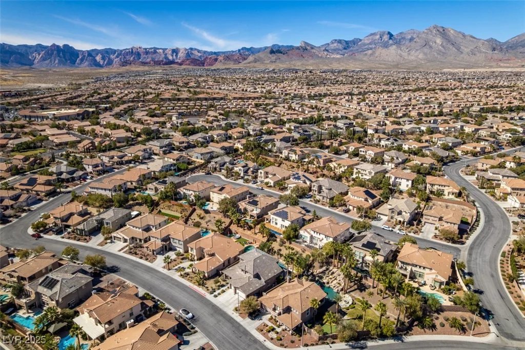 941 Armandito, Las Vegas, NV 89138