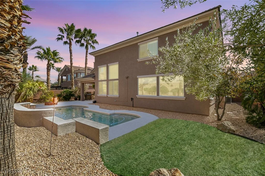 941 Armandito, Las Vegas, NV 89138