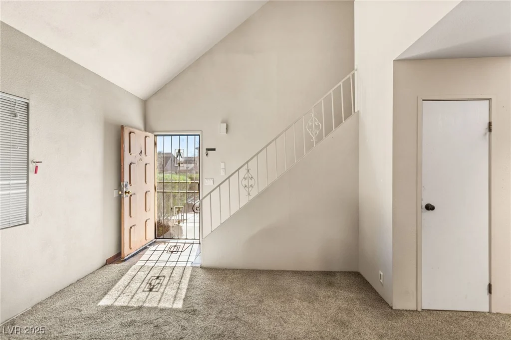 5166 Gray, Las Vegas, NV 89119