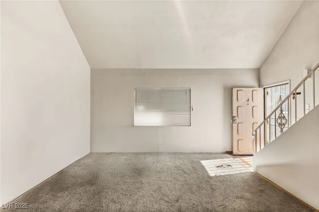 5166 Gray, Las Vegas, NV 89119