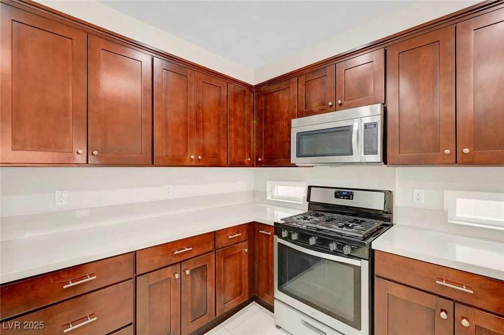 6190 Tillman Crest, Las Vegas, NV 89139