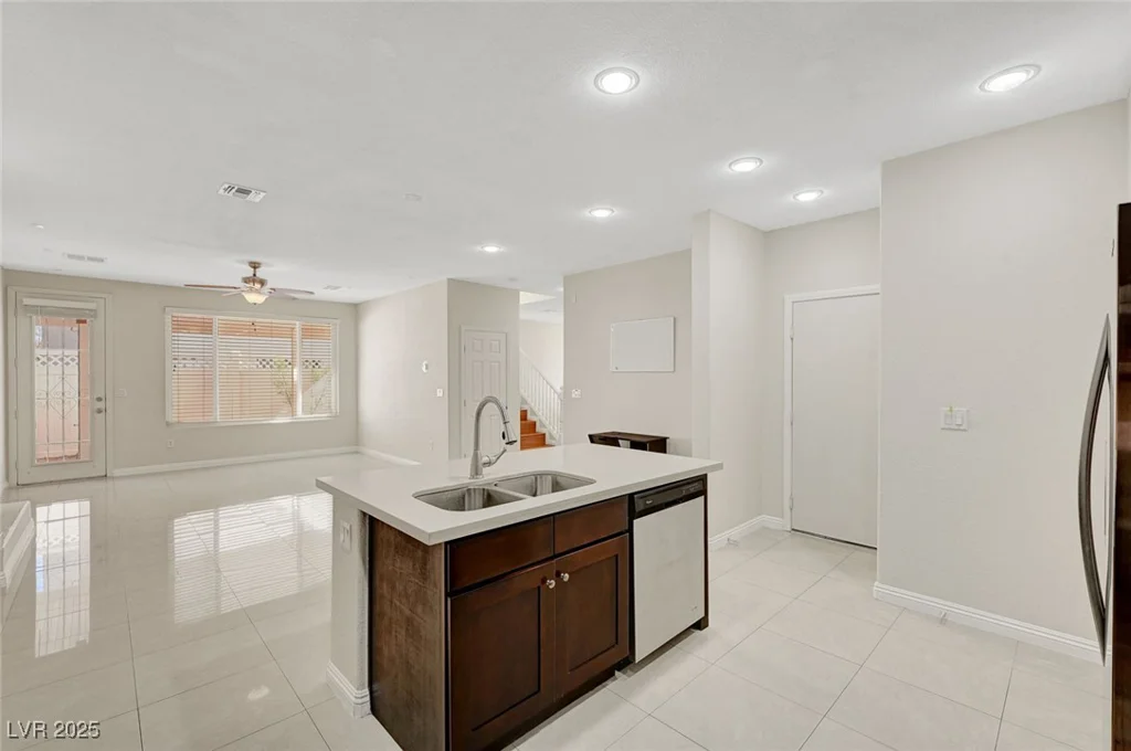 6190 Tillman Crest, Las Vegas, NV 89139