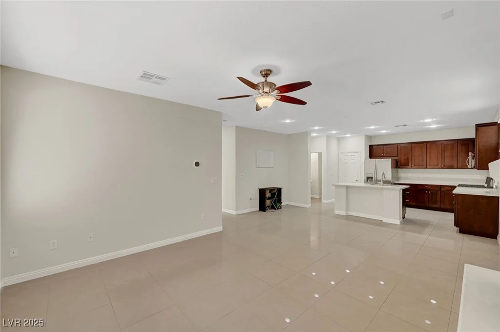 6190 Tillman Crest, Las Vegas, NV 89139