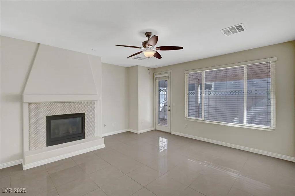 6190 Tillman Crest, Las Vegas, NV 89139