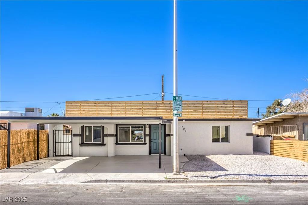 701 Yale, Las Vegas, NV 89107
