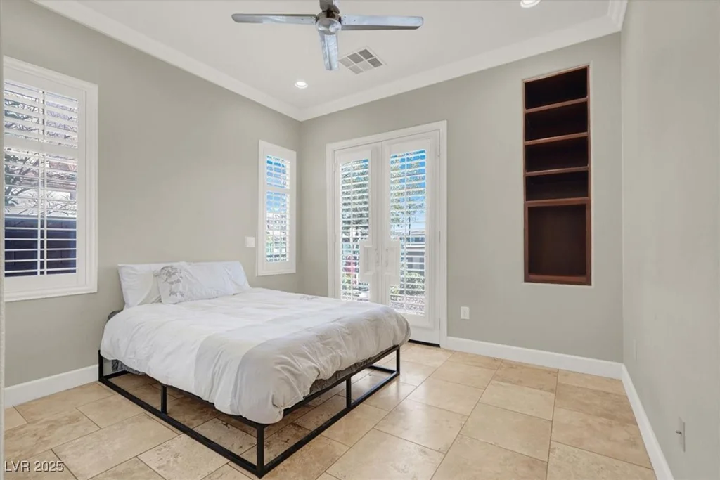 11354 Merado Peak, Las Vegas, NV 89135