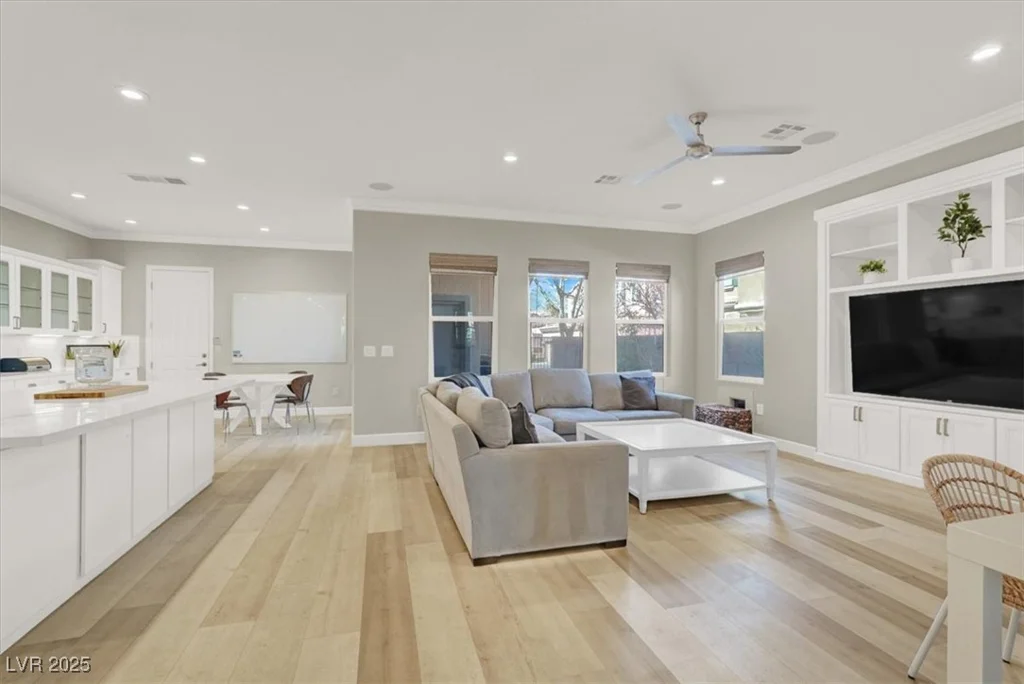 11354 Merado Peak, Las Vegas, NV 89135