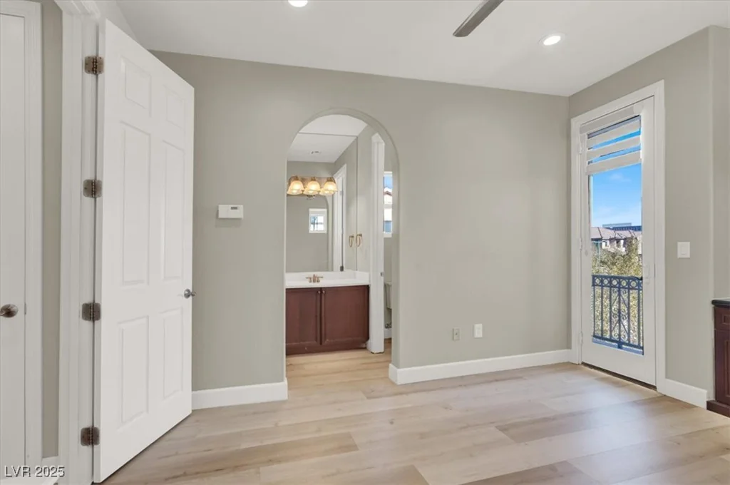11354 Merado Peak, Las Vegas, NV 89135
