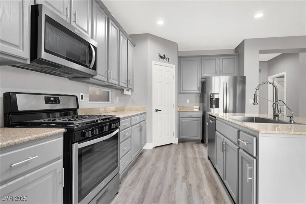 1016 Tropic Wind, North Las Vegas, NV 89081