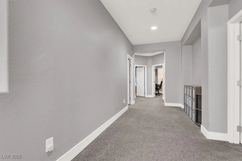 1016 Tropic Wind, North Las Vegas, NV 89081