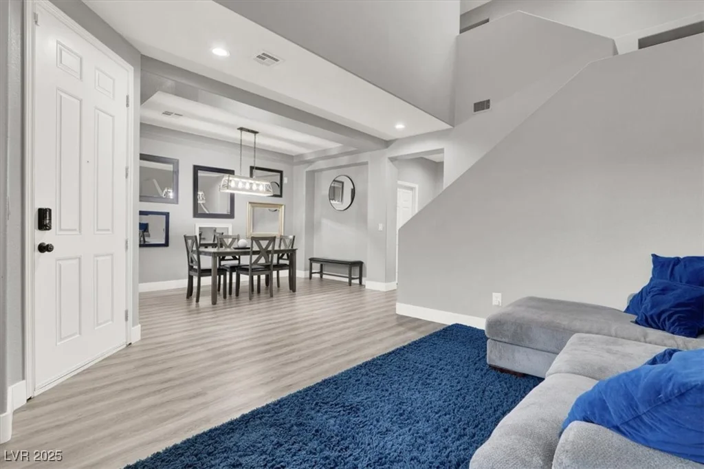 1016 Tropic Wind, North Las Vegas, NV 89081