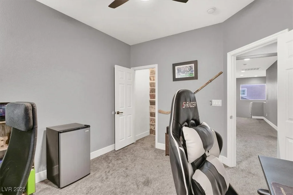1016 Tropic Wind, North Las Vegas, NV 89081