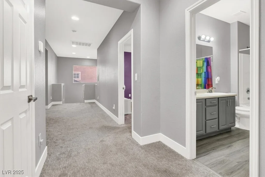 1016 Tropic Wind, North Las Vegas, NV 89081