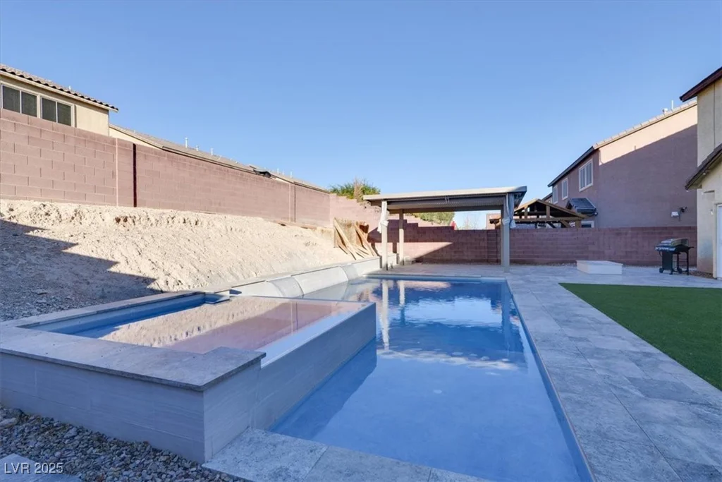 1016 Tropic Wind, North Las Vegas, NV 89081