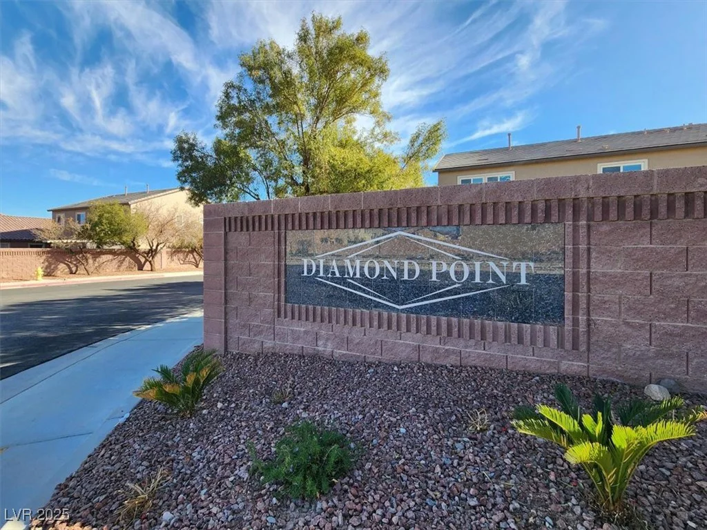 1016 Tropic Wind, North Las Vegas, NV 89081