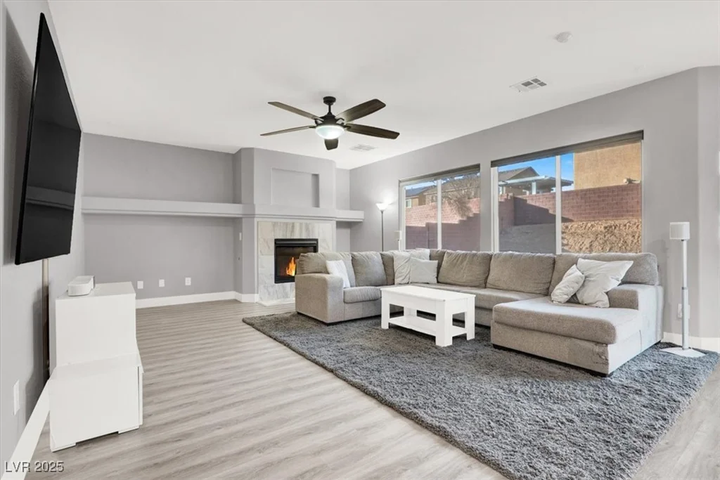 1016 Tropic Wind, North Las Vegas, NV 89081