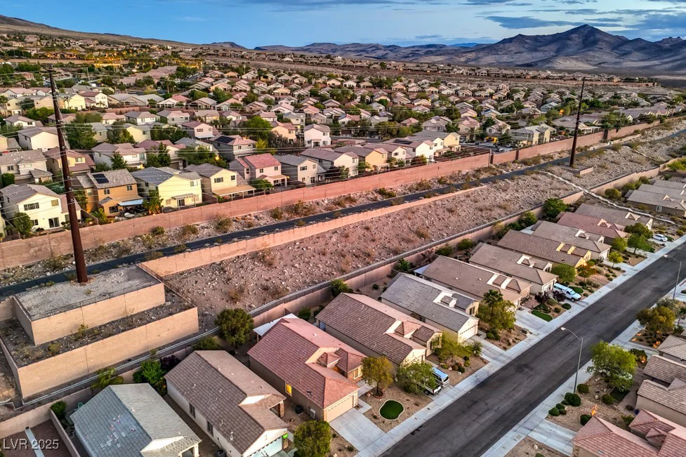 2475 Hamonah, Henderson, NV 89044