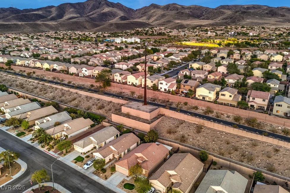 2475 Hamonah, Henderson, NV 89044