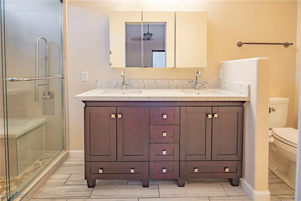 3725 Shanagolden, Las Vegas, NV 89129
