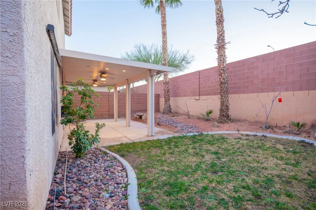3725 Shanagolden, Las Vegas, NV 89129