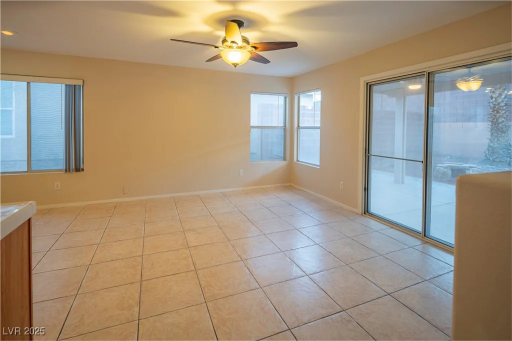 3725 Shanagolden, Las Vegas, NV 89129