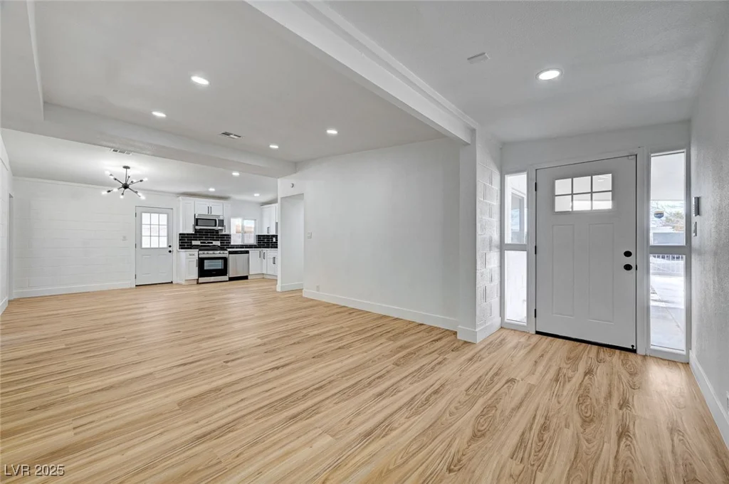 2512 Taylor, North Las Vegas, NV 89030