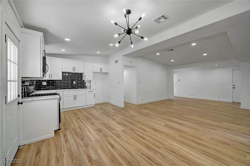 2512 Taylor, North Las Vegas, NV 89030